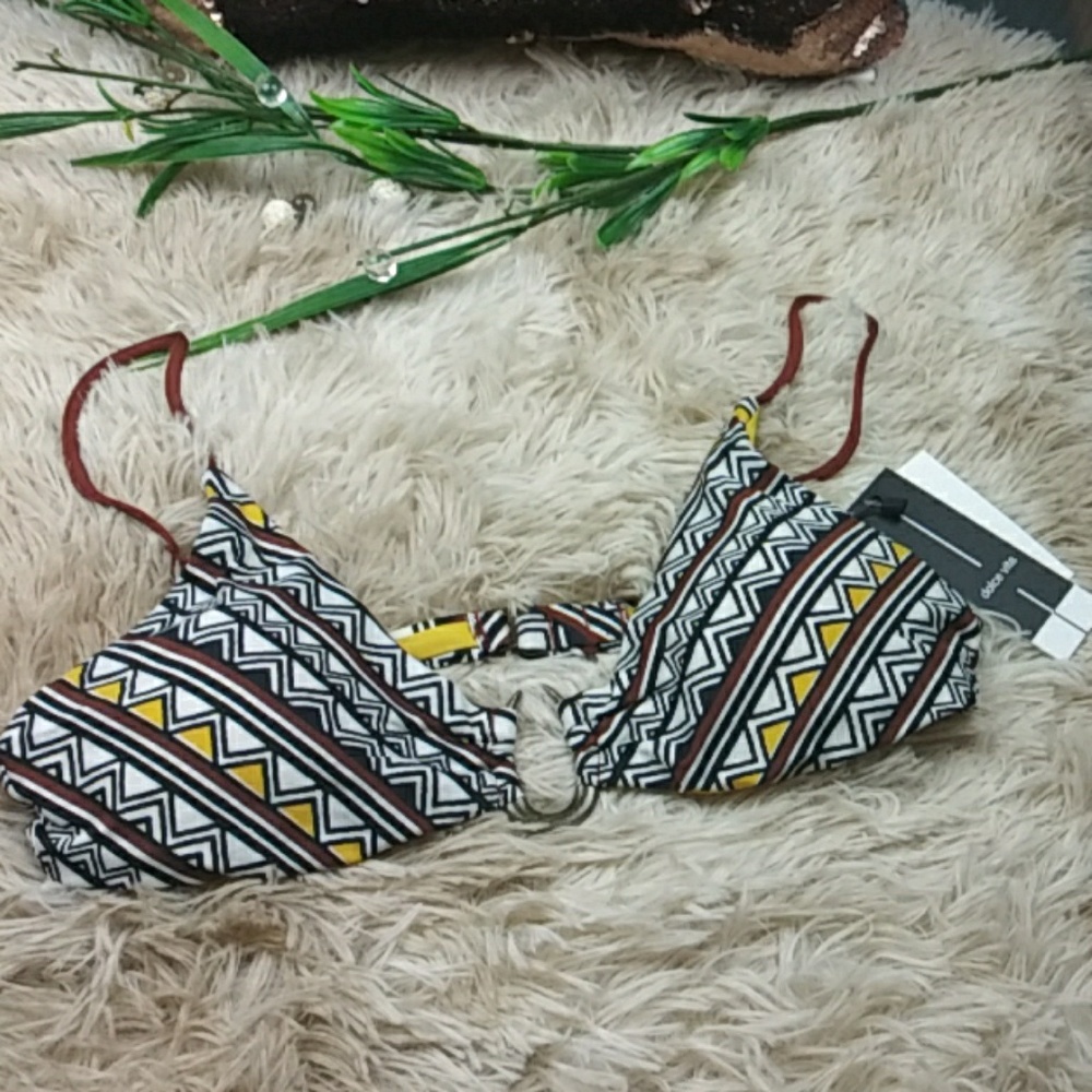 Dolce Vita Women Bikini Top SZ M not for sale